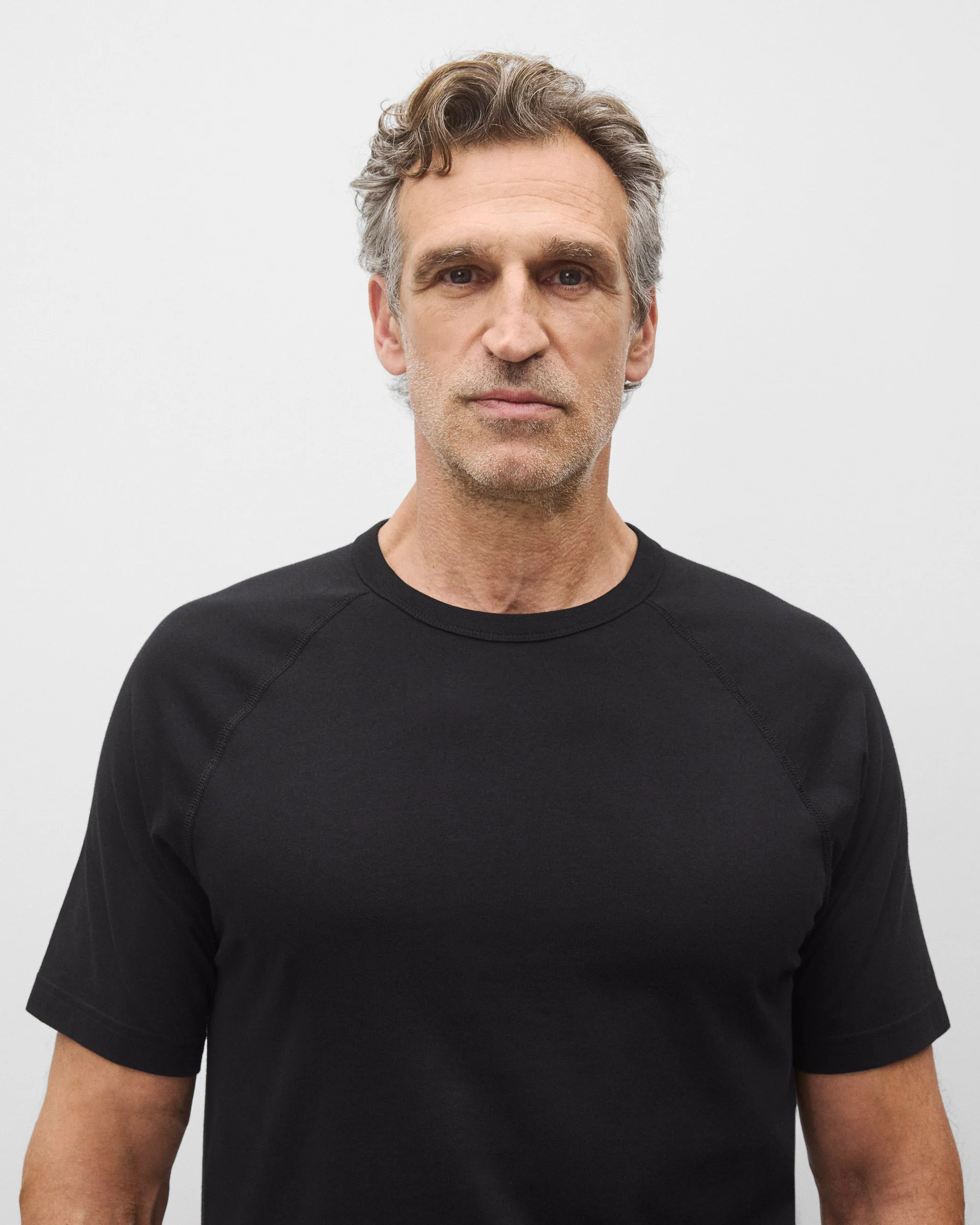Lightweight Jersey Standard Raglan T-Shirt - Image 6