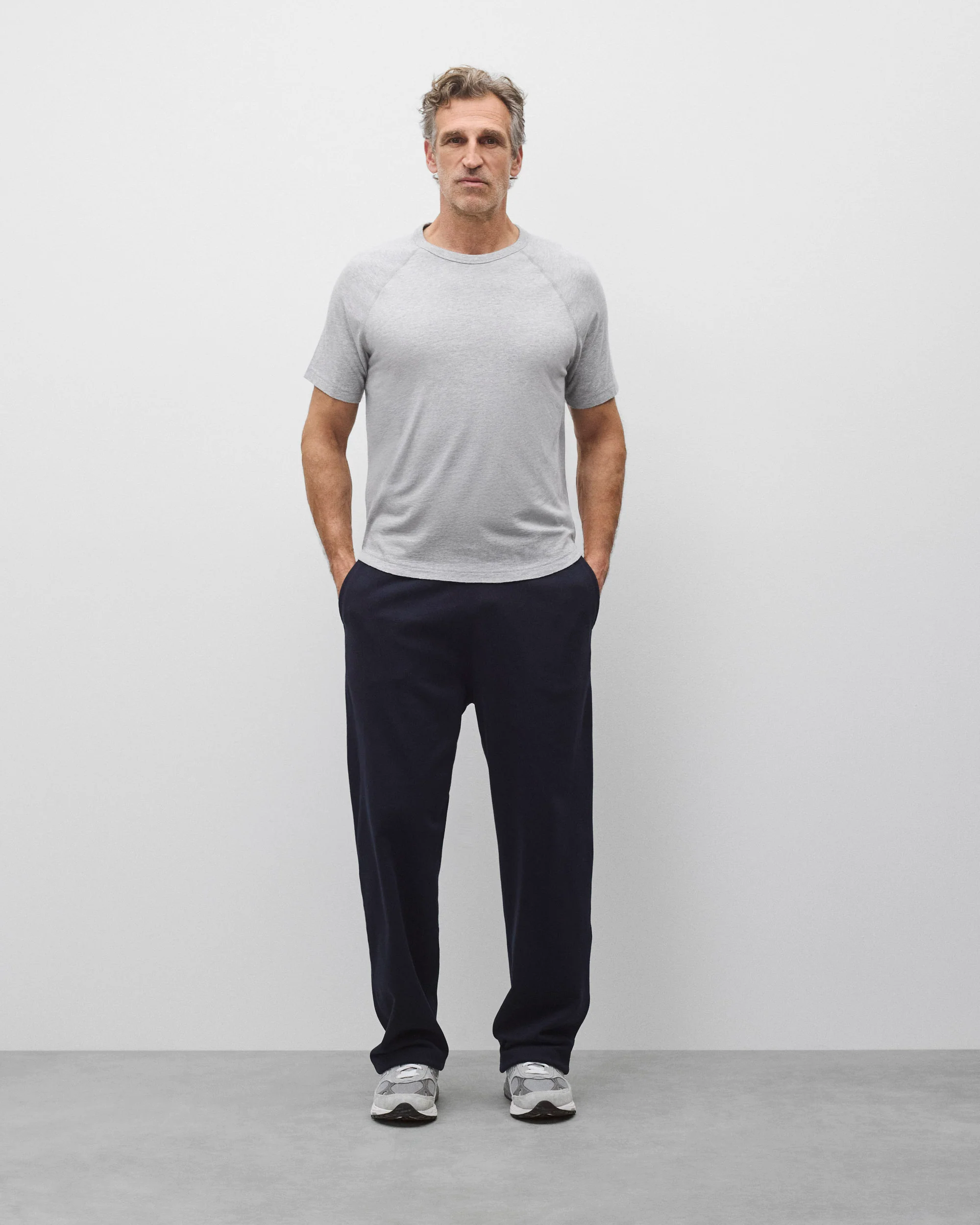 Lightweight Jersey Standard Raglan T-Shirt - Image 3