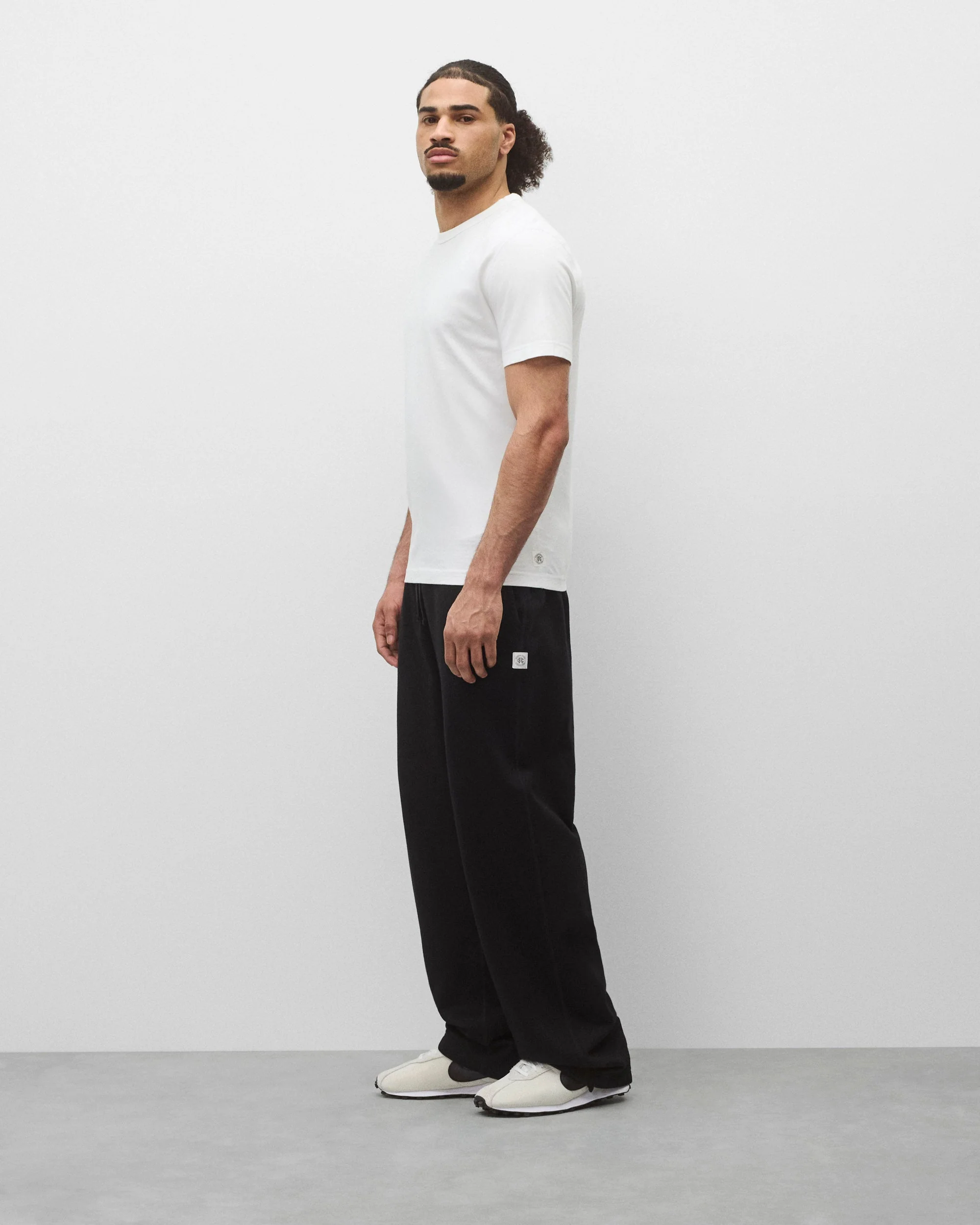 Lightweight Jersey Slim T-Shirt - Image 4