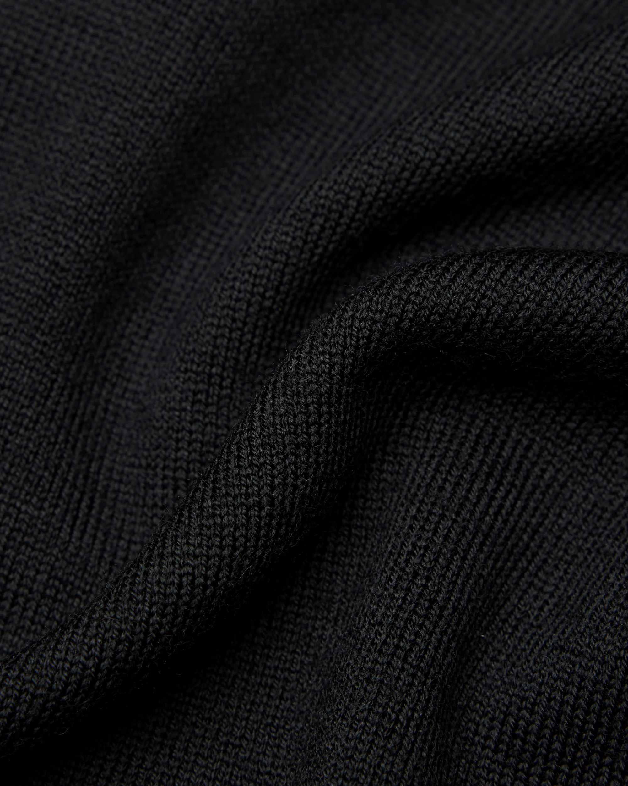 Lightweight Merino Harry Crewneck - Image 10