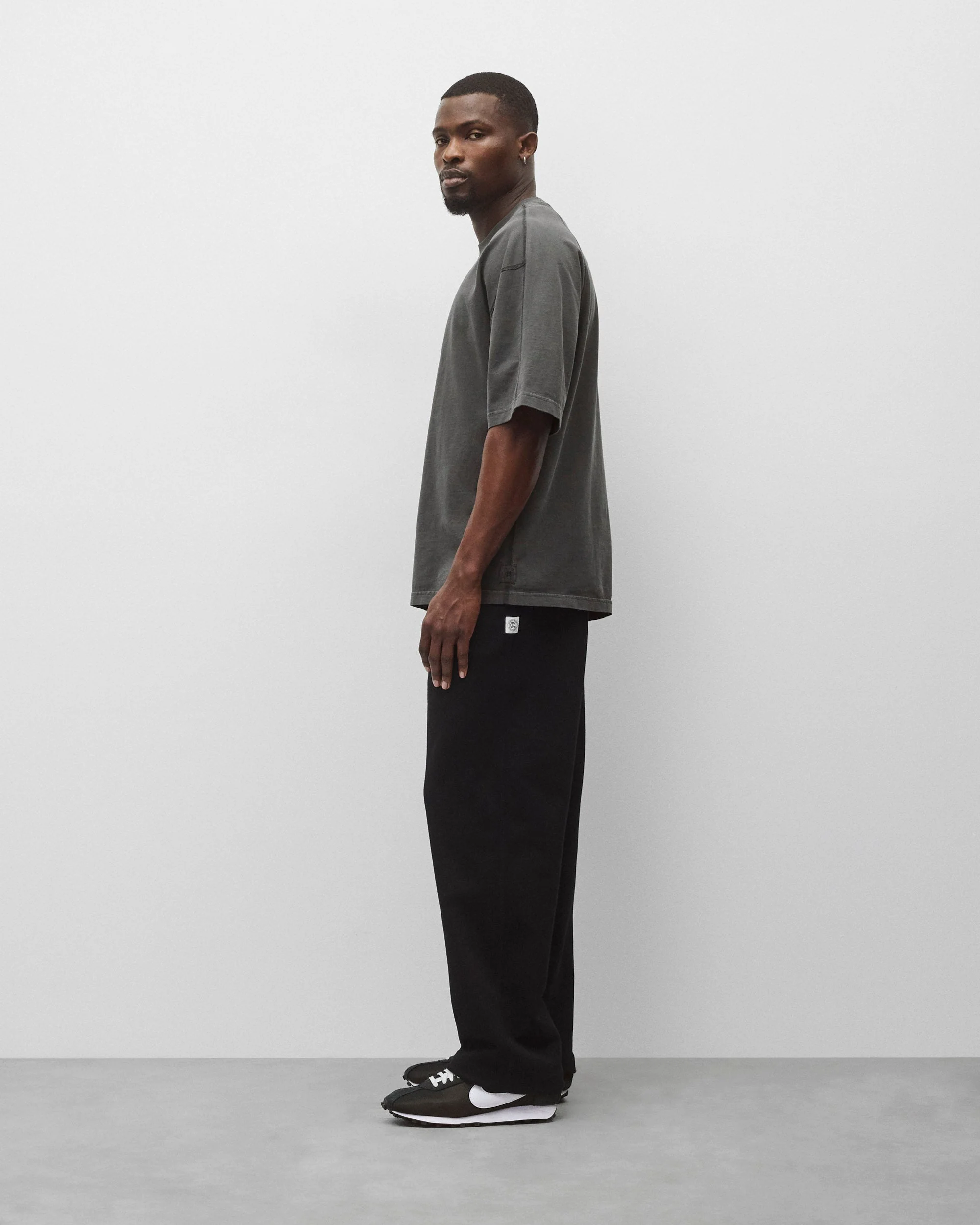 Midweight Jersey Fadeaway Relaxed T-Shirt - Image 4