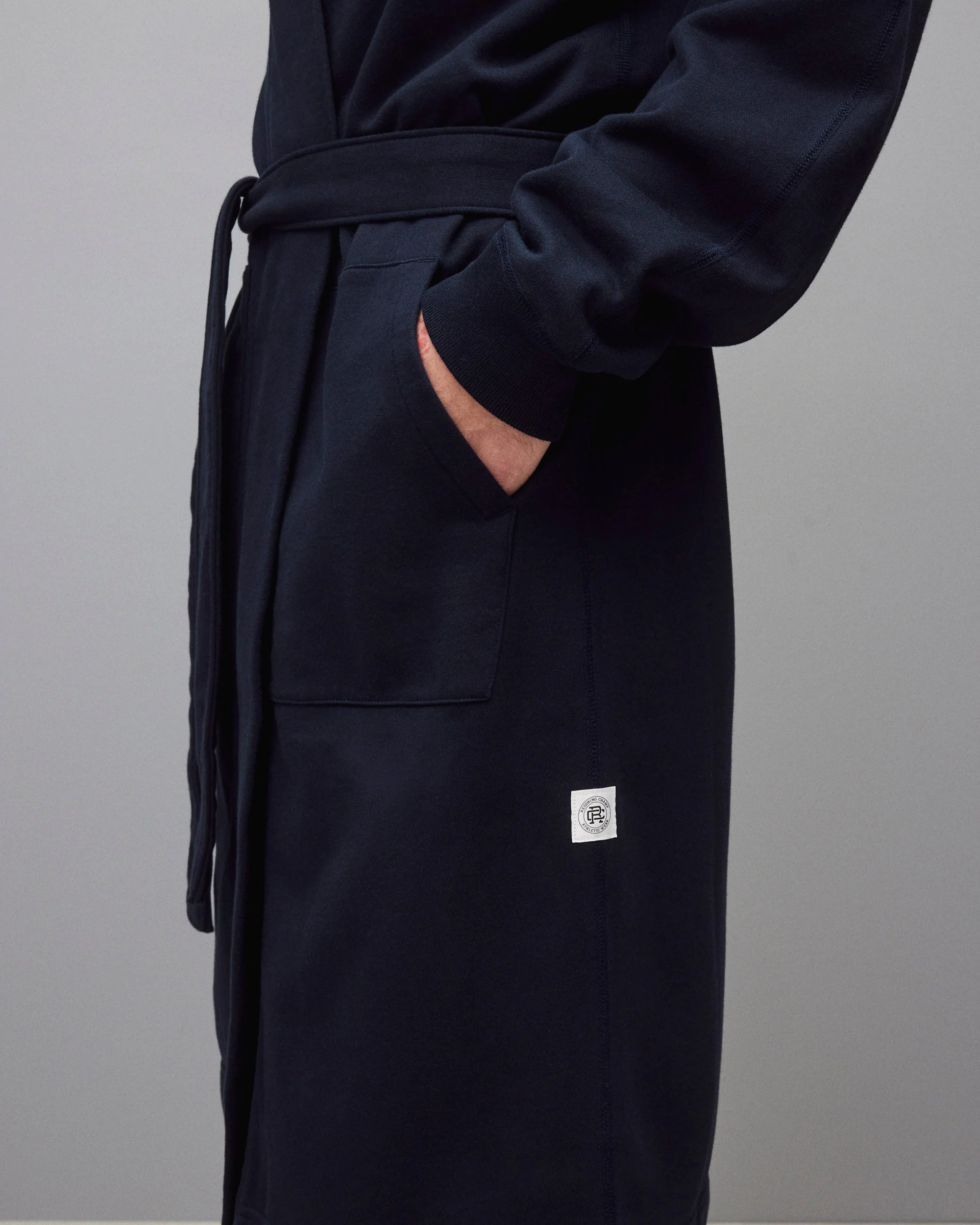 Midweight Terry Logo Relaxed Hooded Robe - Image 7