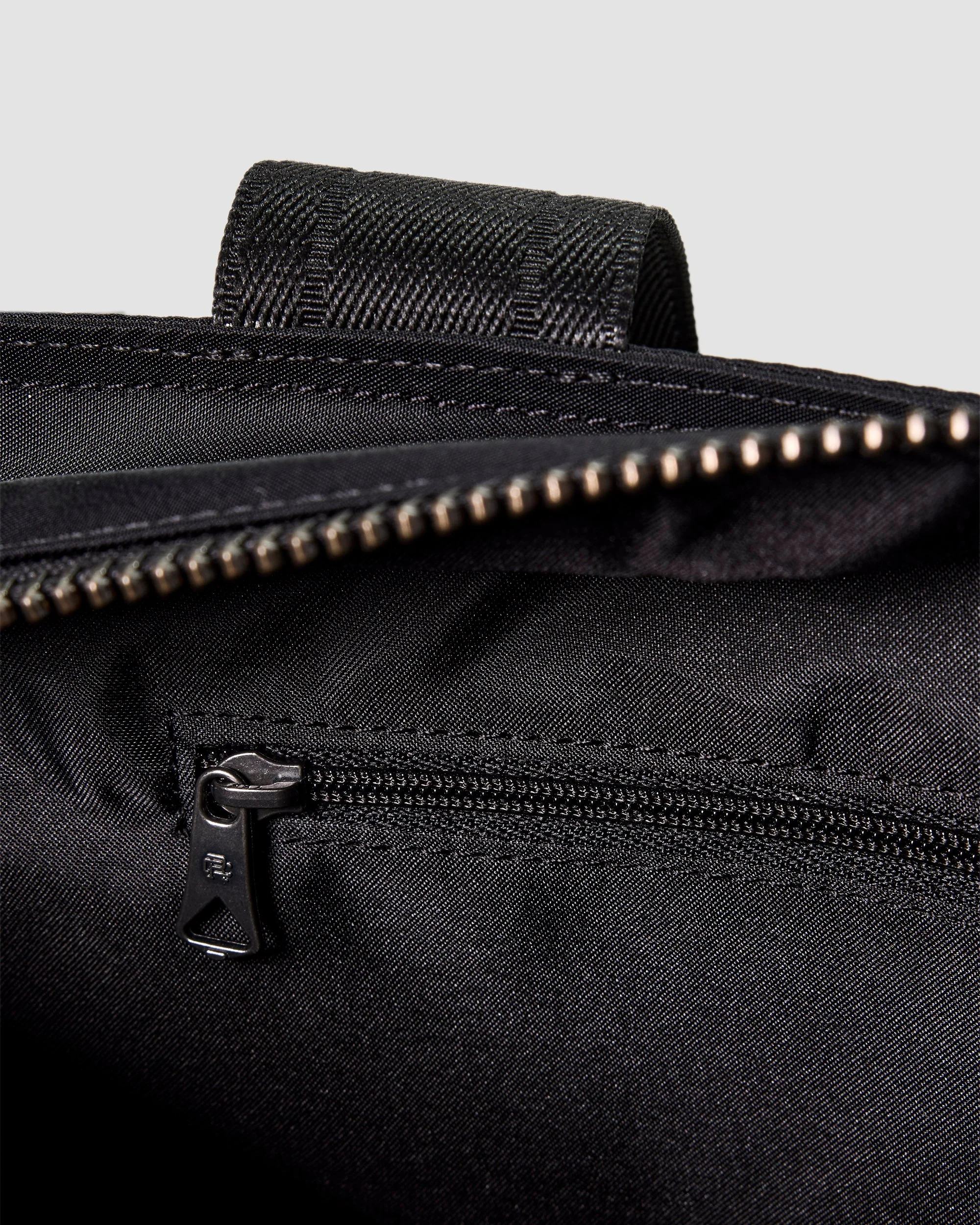Nylon Twill Road Helmet Bag - Image 7